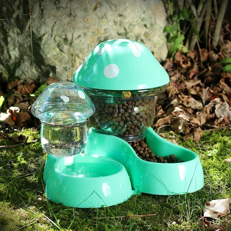 "Mushroom-Shaped Automatic Cat Feeder: 1.8L Water Bottle & 500g Food Bowl - Perfect for Both Cats and Dogs!"